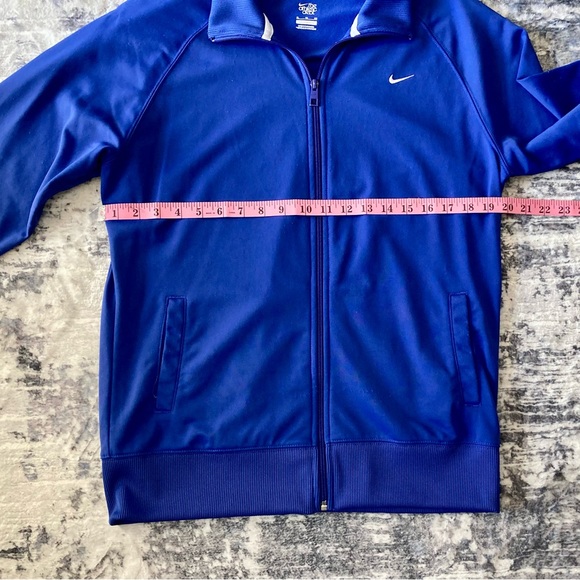 Women’s Nike The Athletic Dept. Track Jacket
Blue in color size XL - Picture 5 of 6
